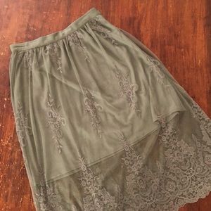 European Style Skirt - dark green, NWT, size S, no flaws